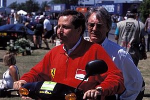 Ecclestone Sarankan Ferrari Cari Pemimpin dari Luar Italia