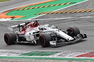 Ericsson ve Leclerc, Sauber'in düşük downforce paketinden memnun değil