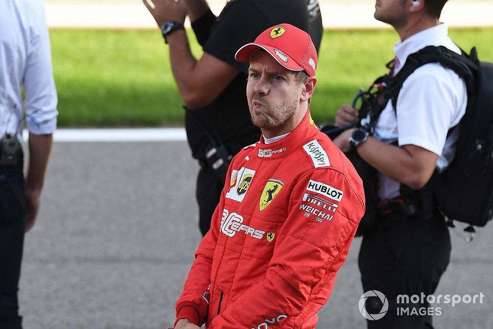 Sebastian Vettel, Ferrari, en la parrilla tras la sesión clasificatoria