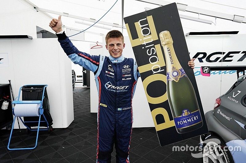 TCR Europe: Briché penalizzato, Gara 1 va ad Andreas Bäckman