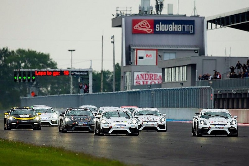 Porsche SCCE na Torze Poznań