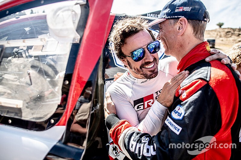 El director del Dakar: "Alonso tendrá que ser humilde"