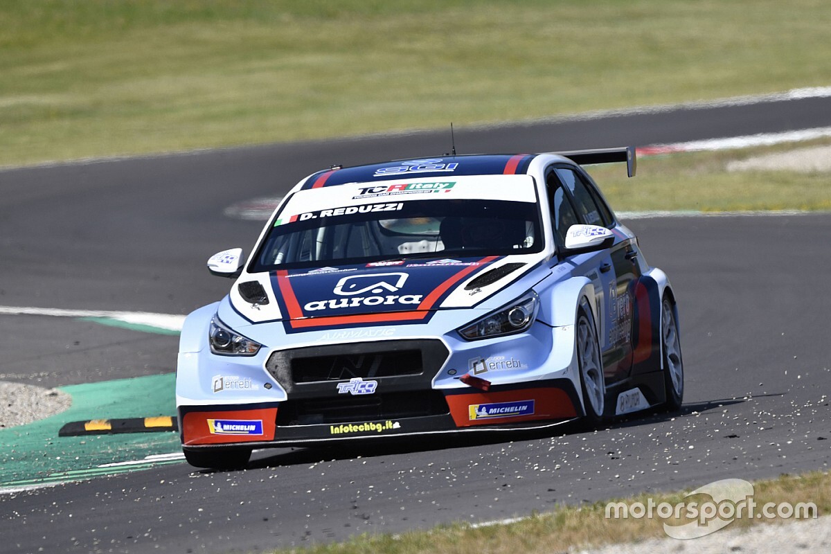 TCR Italy: primo successo per Reduzzi in Gara 2 al Mugello