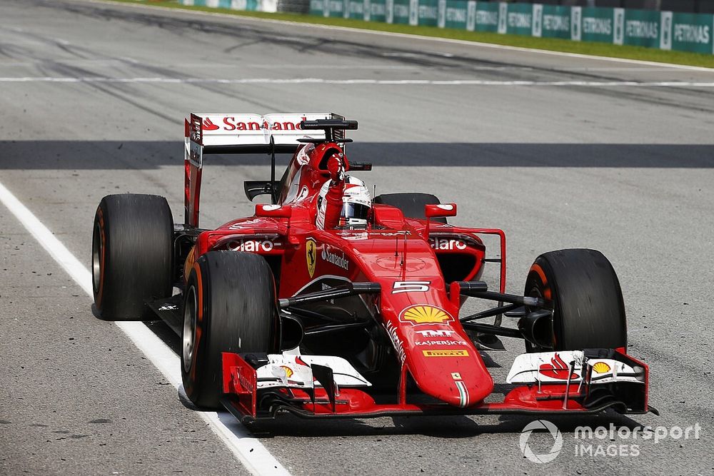 Kubica: "İnsanlar Vettel'i sadece son yarışlarına bakarak yargılıyor"