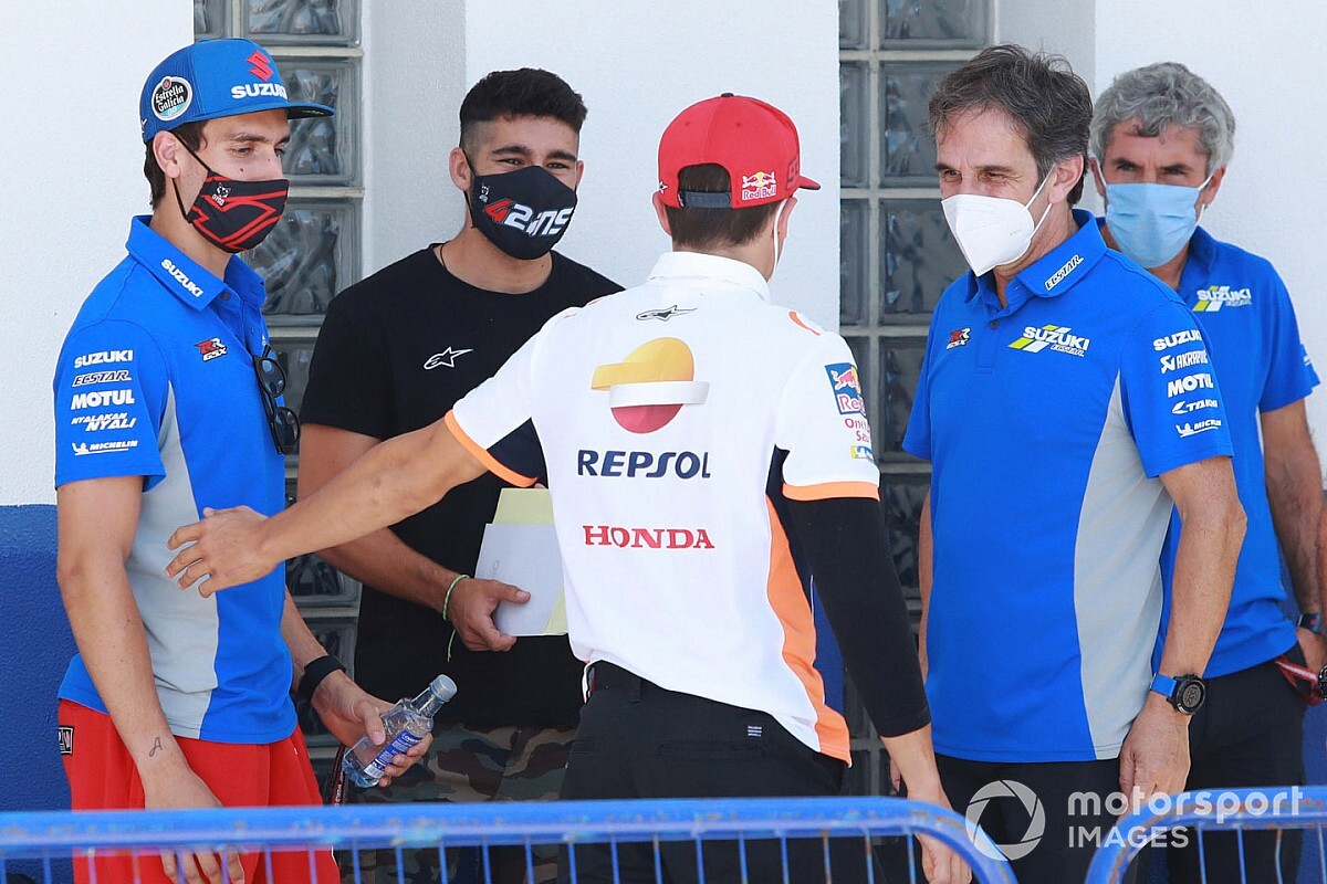 Las primeras fotos del GP de Andalucía, con Márquez y Rins