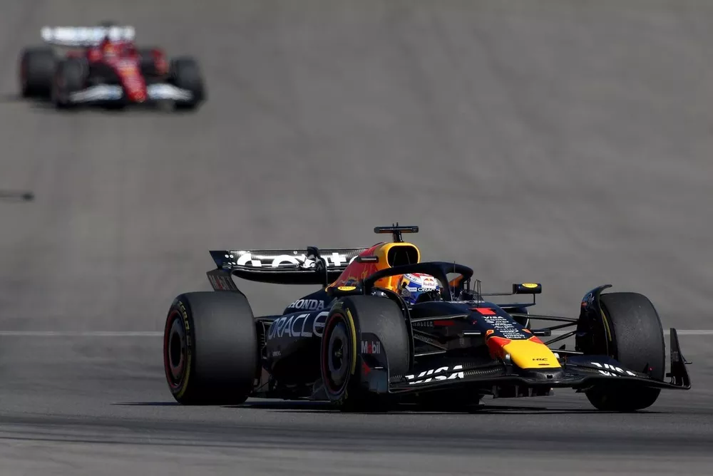Charles Leclerc, Ferrari, Max Verstappen, Red Bull Racing