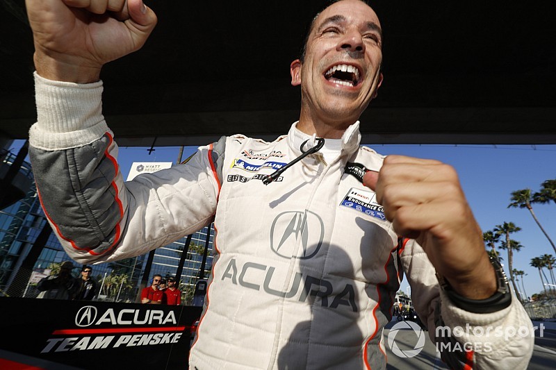 Castroneves z rekordem