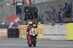 Sexta victoria consecutiva para Bautista, que lo ha ganado todo