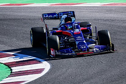 Bildergalerie: Erste Fahrfotos vom Toro Rosso STR14