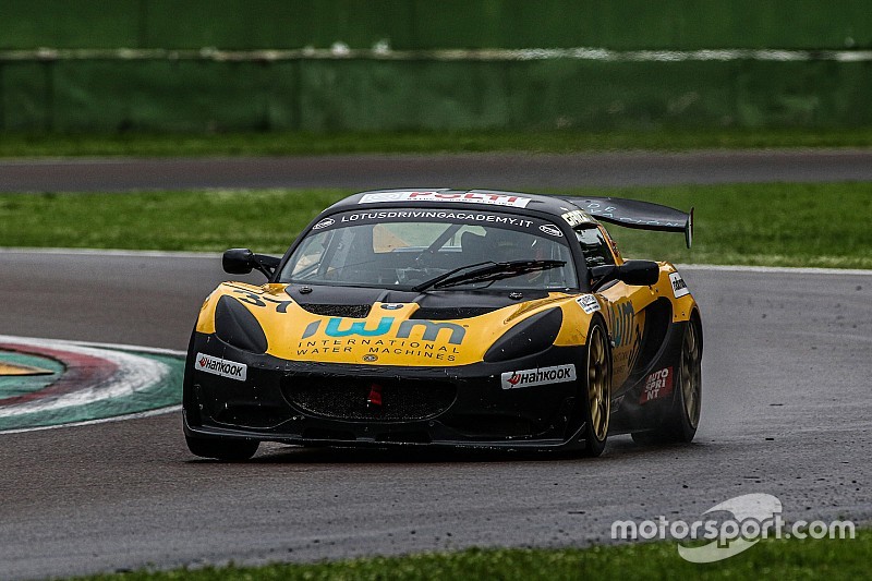 Francesco Garisto conquista la sua prima vittoria in Lotus Cup Italia
