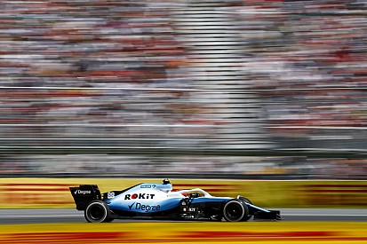Вильнев не поверил, что Williams дал Кубице и Расселлу разные машины