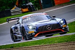 Brands Hatch Blancpain: Bastian and Neubauer take sensational win