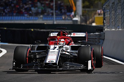 Räikkönen válaszolt, és újra pontot szerzett