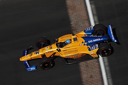Alonso, IndyCar’da başka yarışlarda yer almaya sıcak bakıyor