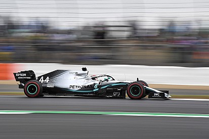 El ritmo de Hamilton se "deterioró" durante la calificación en Silverstone