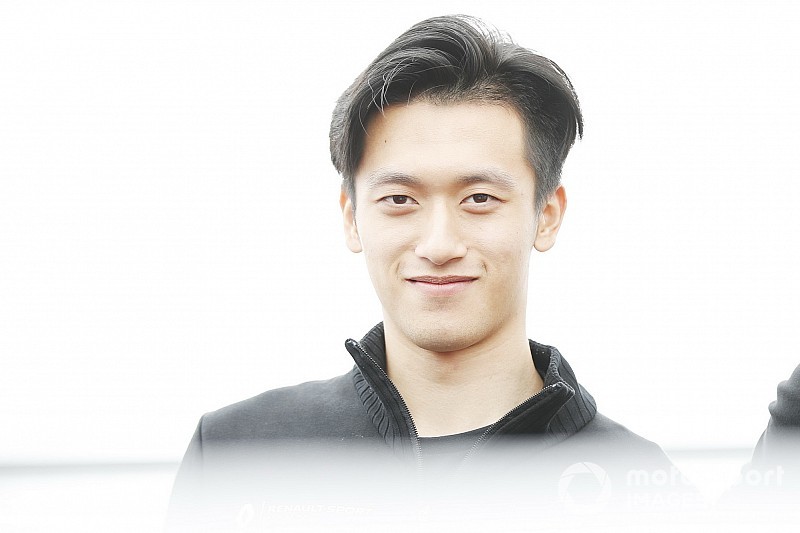 周冠宇:比起在赛道上强超对手,我有更大的目标