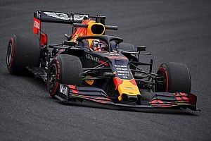 Verstappen spreekt van ‘vrij normale’ dag ondanks gewijzigd programma