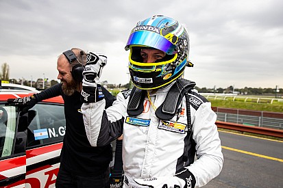 Sandown TCR: Girolami wins action-packed Race 2