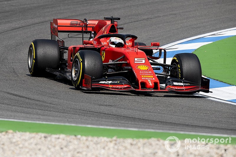 Turbo sorunu yaşayan Vettel: Acı verici