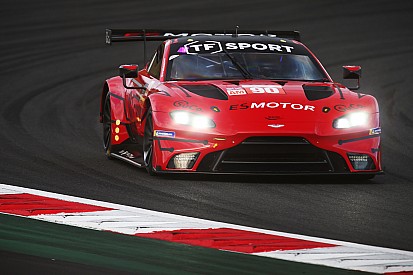 Keating Porsche sıralama turlarından ihraç edildi, Salih pole pozisyonunda!