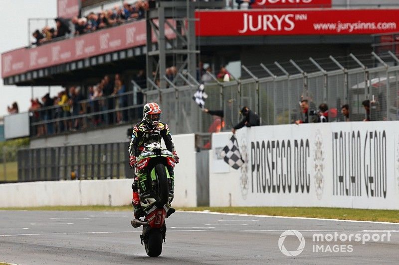 SBK, Donington, il capolavoro di Rea: “Fatico a crederci, è il weekend migliore della stagione”