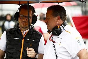 «Горько видеть счастливого Квята на подиуме». В McLaren посетовали на консерватизм, который стоил места в топ-3