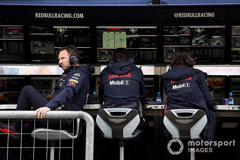 Új hangtechnikai partnerrel kötött szerződést a Red Bull