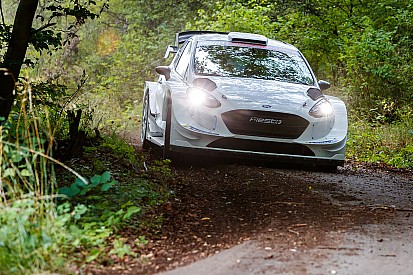 Photos - Bottas au volant d'une Ford Fiesta WRC en Allemagne