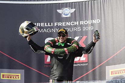 SBK, Magny-Cours: Jonathan Rea festeggia il suo quinto titolo