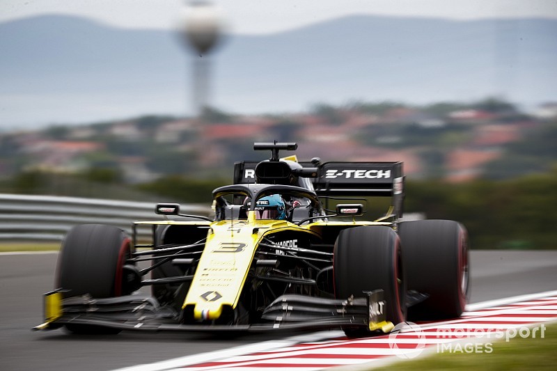 Renault musi postawić na szybszy rozwój