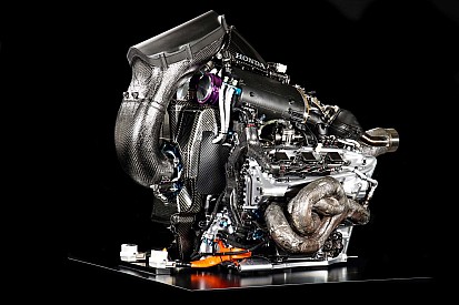 Honda: a Baku secondo motore per la Red Bull e terzo per la Toro Rosso