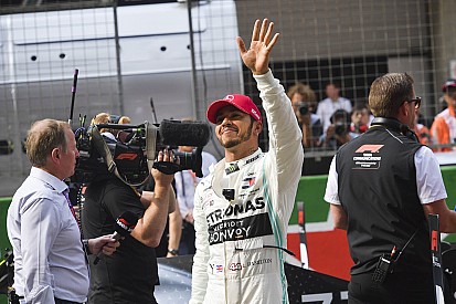 Hamilton: "Dit was een heel speciale zege na een zwaar weekend"
