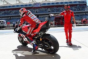 Лидер Ducati жалуется на нежные шины, босс Michelin в ответ цитирует инструкцию
