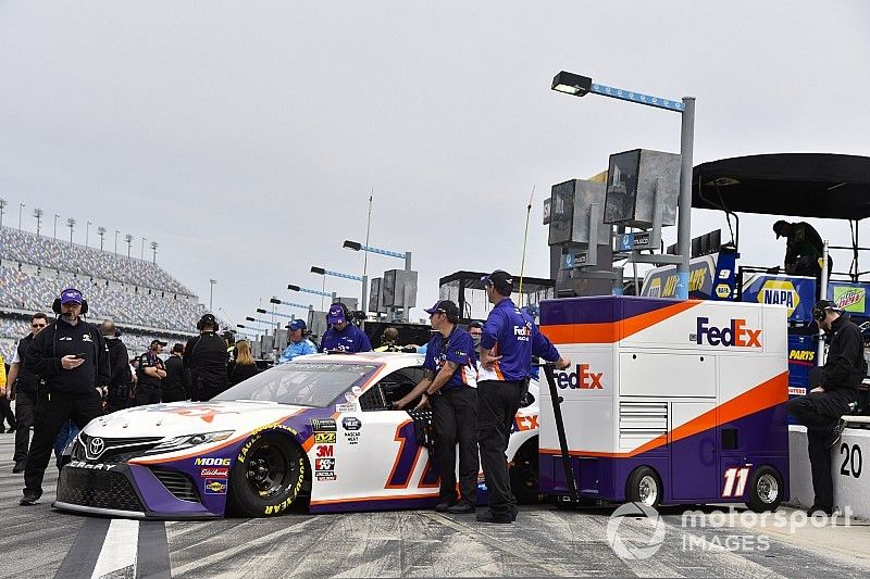 Denny Hamlin, Joe Gibbs Racing, Toyota Camry FedEx Express