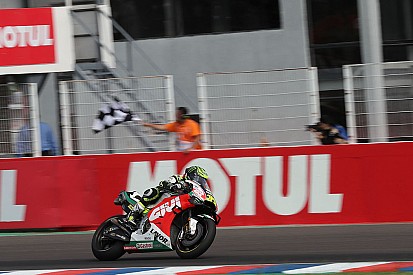 Pour Crutchlow, Márquez ou Rossi n'auraient pas été pénalisés