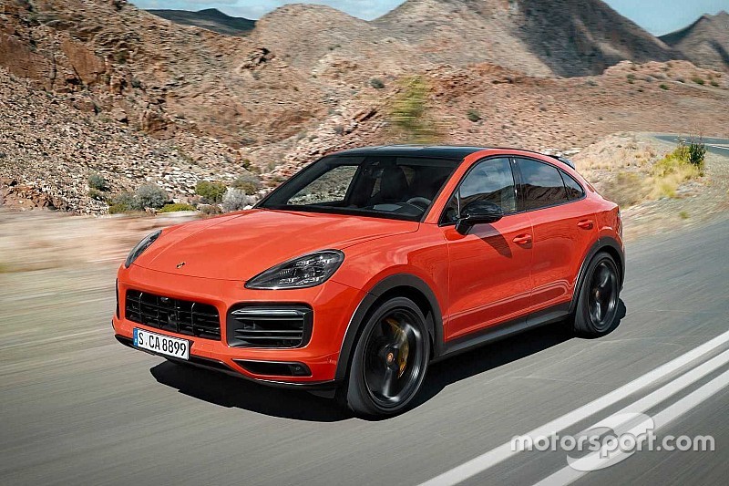 Porsche представила стильний купе-кросовер Cayenne Coupe