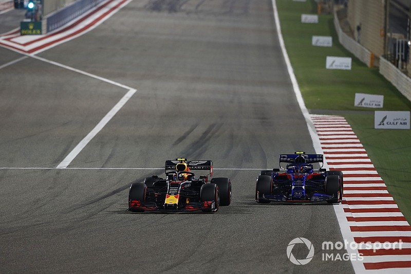 アルボン記念すべきF1初入賞「ずっとバトルをしていた……忙しいレースだった」