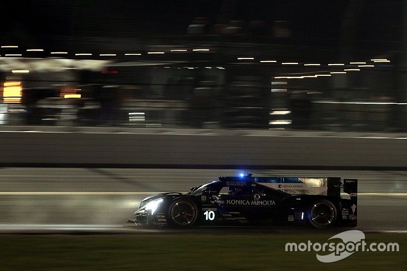 #10 Wayne Taylor Racing Cadillac DPi: Renger Van Der Zande, Jordan Taylor, Fernando Alonso, Kamui Kobayashi