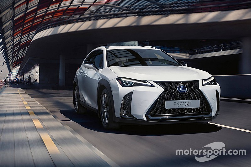 Новий Lexus UX вже в Україні