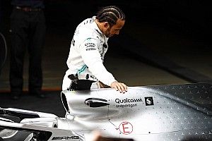 Hamilton, Ferrari'nin şampiyonluk savaşında olacağından emin