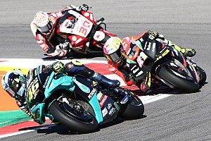 Rossi: "Bagnaia es el favorito el año que viene aunque no sea el campeón"