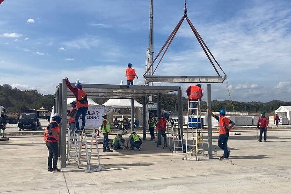 Pit Building Modular Pertamina Mandalika International Street Circuit