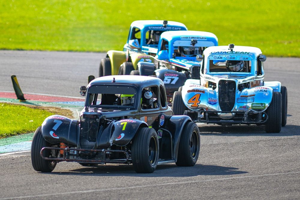 Rudman closes to within a win of Autosport National Driver Rankings leader Jackson