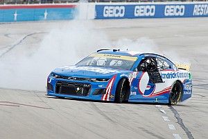 NASCAR Fort Worth: Kyle Larson zieht mit Texas-Sieg ins Finale ein