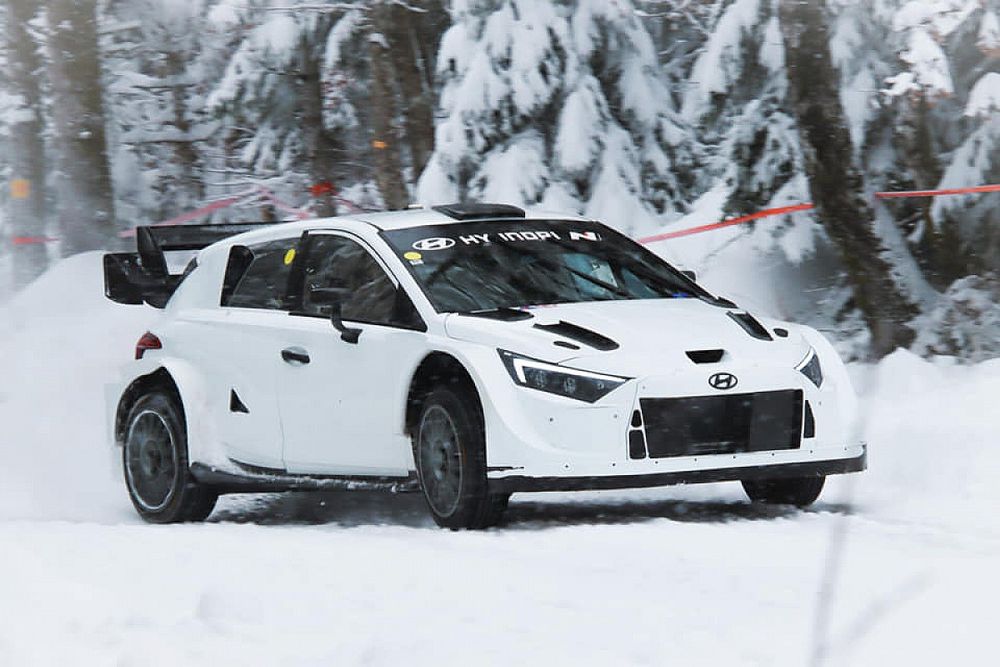 Neuville : La sécurité des autos "nous a probablement sauvés"