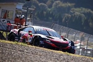 Autopolis SUPER GT: Mugen Honda claims pole by 0.007s