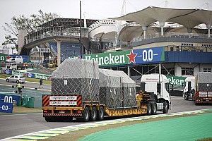 Equipos de F1 ante mayor desgaste por el retraso en los contenedores