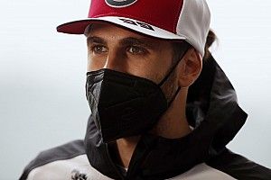 Antonio Giovinazzi to leave Alfa Romeo at end of 2021 season