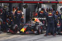 Retroscena Red Bull: Verstappen è entrato ai box non chiamato!