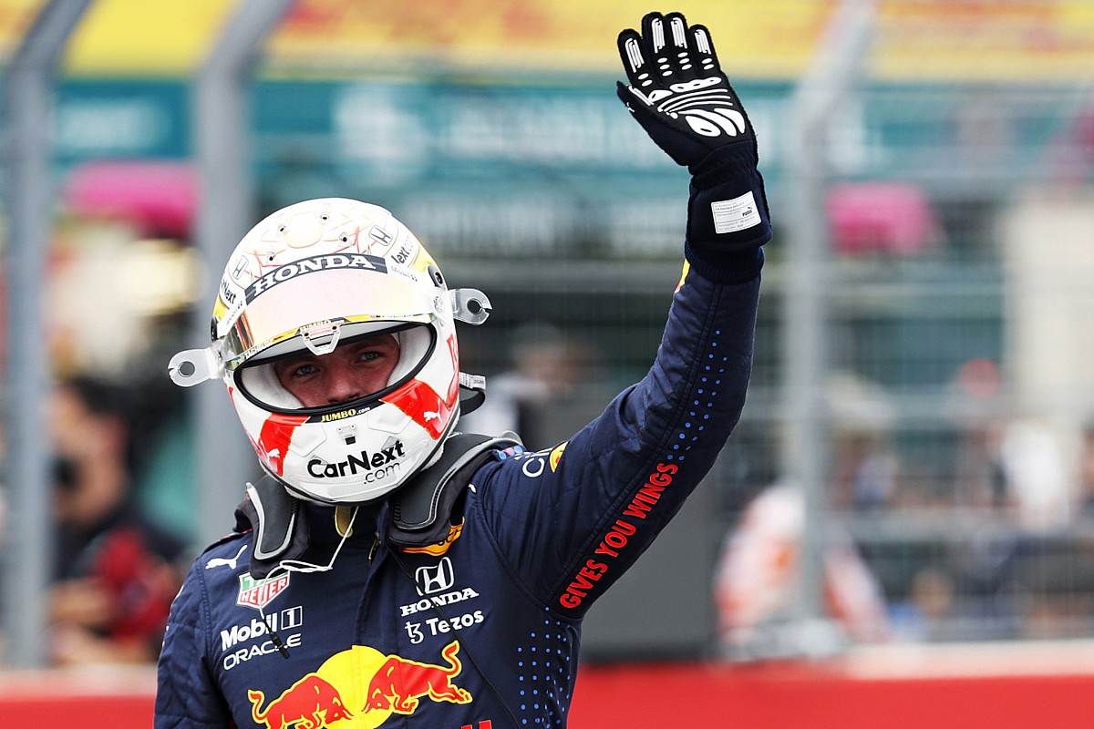 Verstappen: ''Sezonun sonuna kadar birbirimizle savaşacağız''